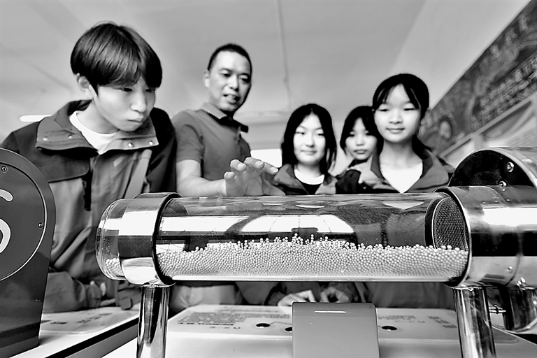 提升学生科学素养 夯实教育强国建设人才根基