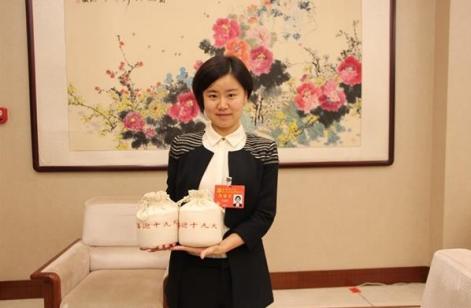 向下扎根向上生长 向下扎根向上生长